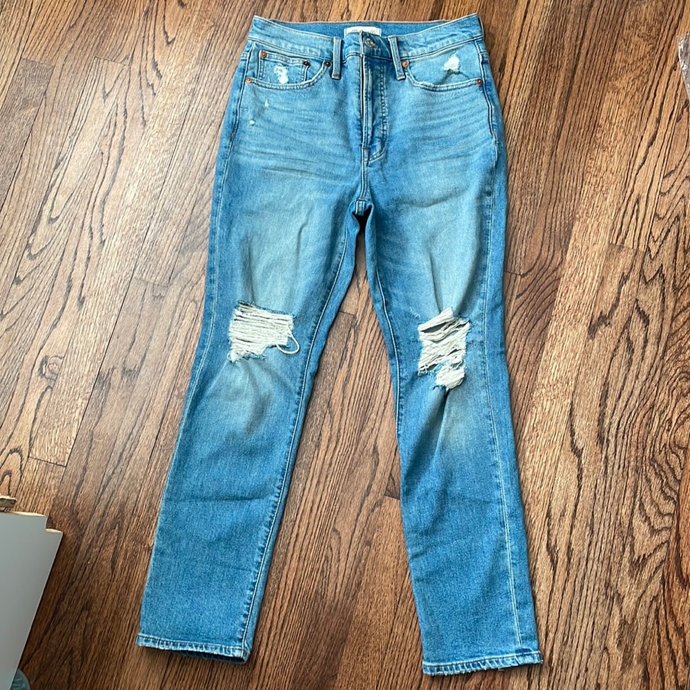 Distressed perfect vintage Jean